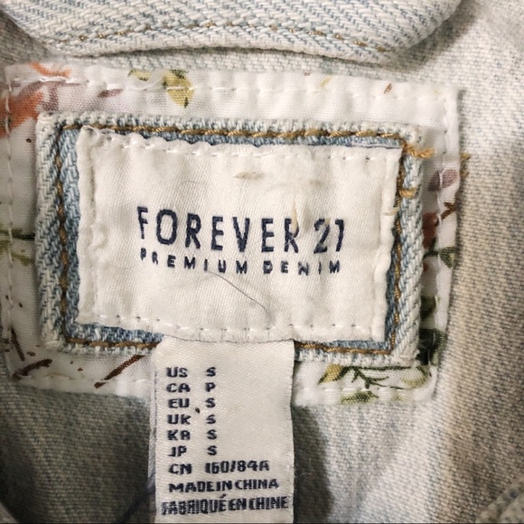 Forever 21 denim vest size S - Picture 4 of 4